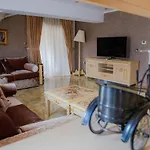 Апартамент Luxury Rich 2 *