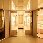 Апартамент Luxury Rich 2