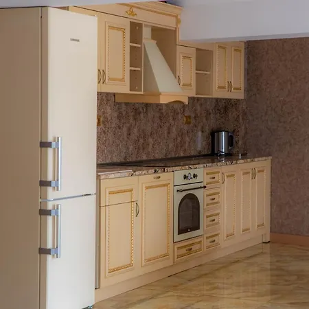Luxury Rich 2 Daire