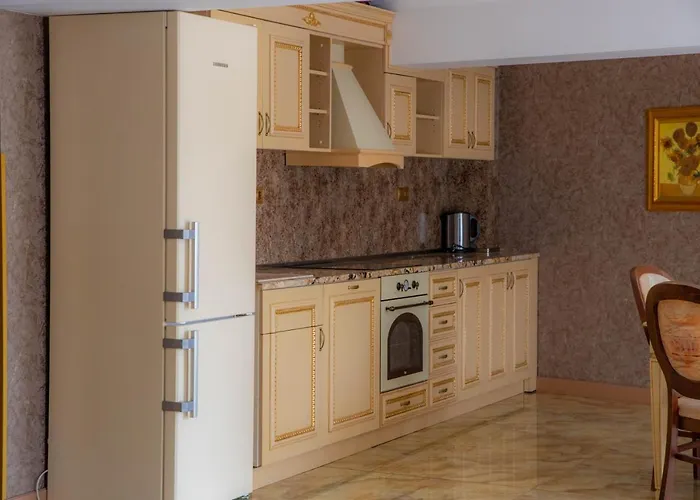 Luxury Rich 2 Apartman