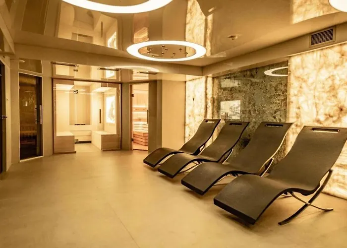 Luxury Rich 2 Apartment