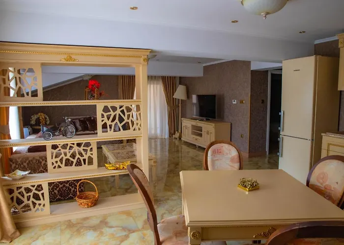 Apartment Luxury Rich 2