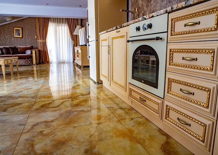 Luxury Rich 2 Apartman *